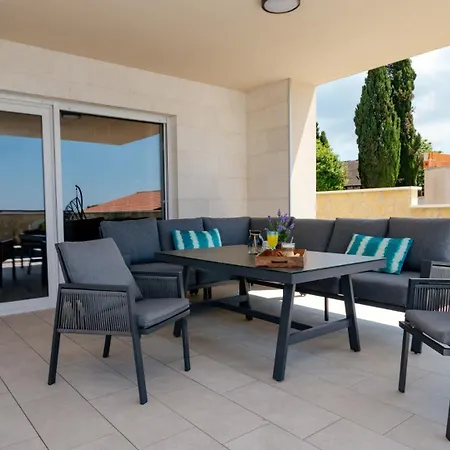 Beautiful Paula With Jacuzzi In Villa